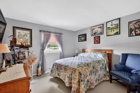 Bedroom - 1180 Herbert J, Jackson, MI 49202 photo 4 of 8
