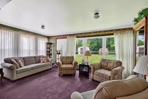 Living - 1180 Herbert J, Jackson, MI 49202 photo 1 of 4