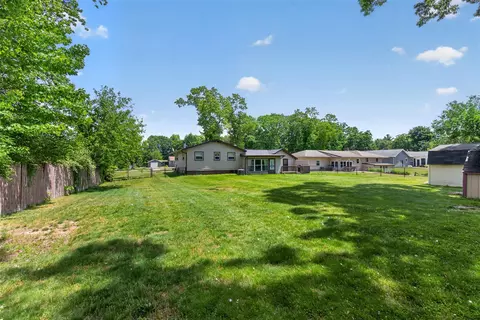 Exterior - 1180 Herbert J, Jackson, MI 49202 photo 10 of 12