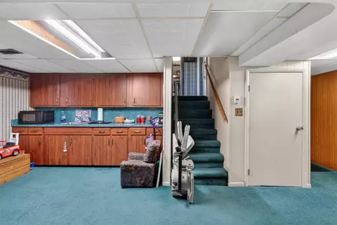 Entry Way - 1180 Herbert J, Jackson, MI 49202 photo 3 of 3