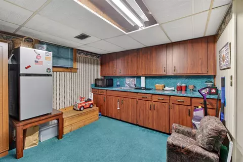 Kitchen - 1180 Herbert J, Jackson, MI 49202 photo 6 of 6