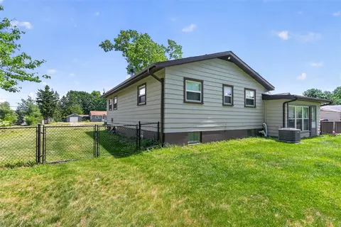 Exterior - 1180 Herbert J, Jackson, MI 49202 photo 12 of 12