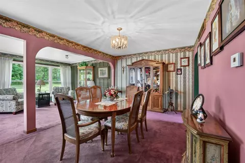 Dining - 1180 Herbert J, Jackson, MI 49202 photo 1 of 4