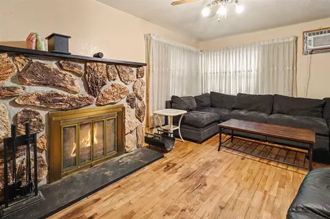 204 W Main, Edmore, MI 48829 photo 7