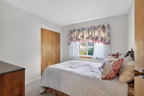Bedroom - 403 Hill, Jackson, MI 49202 photo 6 of 10