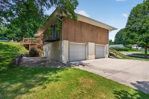 Exterior - 403 Hill, Jackson, MI 49202 photo 10 of 12