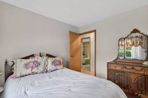Bedroom - 403 Hill, Jackson, MI 49202 photo 8 of 10