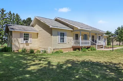 4067 W 48th, Fremont, MI 49412