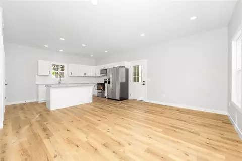 Living - 1118 Millard, Three Rivers, MI 49093 photo 2 of 3