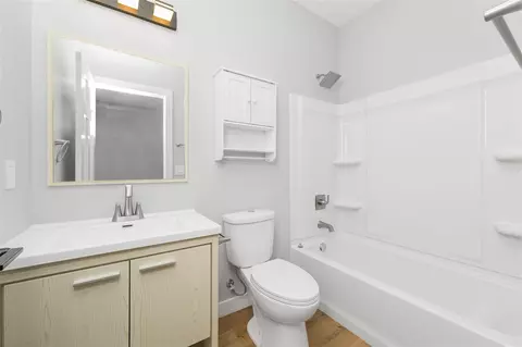 Bath - 1118 Millard, Three Rivers, MI 49093 photo 1 of 4