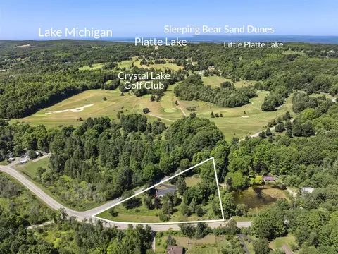 8468 Narrow Gauge, Beulah, MI 49617