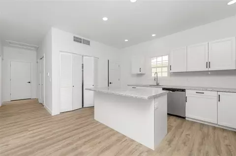 Entry Way - 303 Middle, Three Rivers, MI 49093 photo 1 of 1
