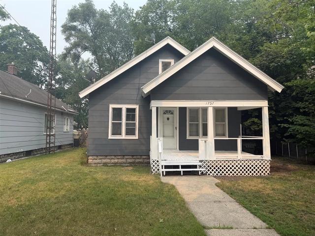 1757 Smith, Muskegon, MI 49442
