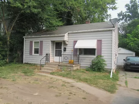 1507 Leonard, Grand Rapids, MI 49505
