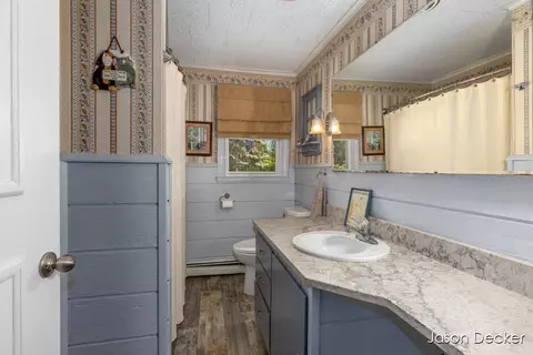 Bath - 6322 Atkinson, Grayling, MI 49738 photo 2 of 2
