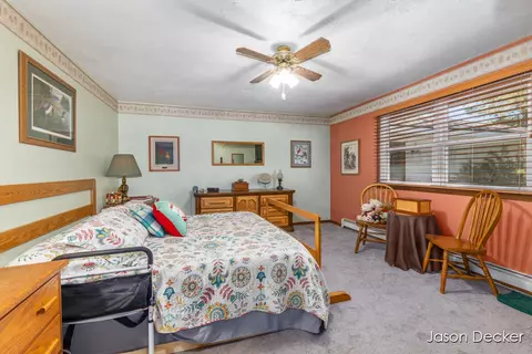 Bedroom - 6322 Atkinson, Grayling, MI 49738 photo 1 of 6
