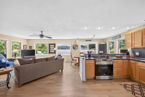 Kitchen - 14130 Birch, Evart, MI 49631 photo 9 of 10