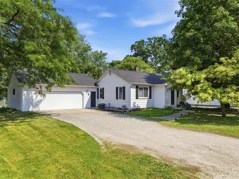 38 Arthur, Grant, MI 49327 photo 2