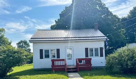 Exterior - 111 S Hemlock, Evart, MI 49631 photo 2 of 5