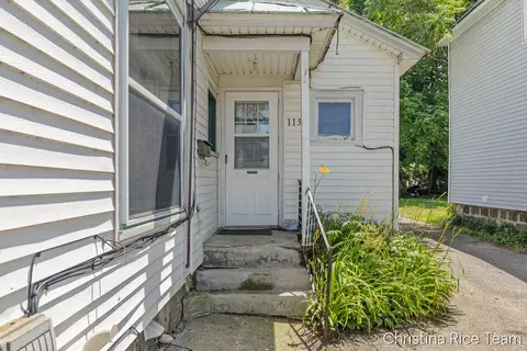 Exterior - 115 E Congress, Belding, MI 48809 photo 4 of 4