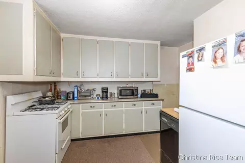 Kitchen - 115 E Congress, Belding, MI 48809 photo 5 of 5