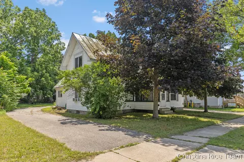 Other - 115 E Congress, Belding, MI 48809 photo 3 of 15