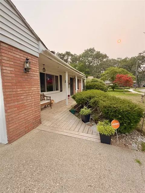 1499 Eastwood, Muskegon, MI 49442