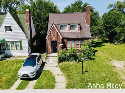 15099 Monte Vis, Detroit, MI 48238
