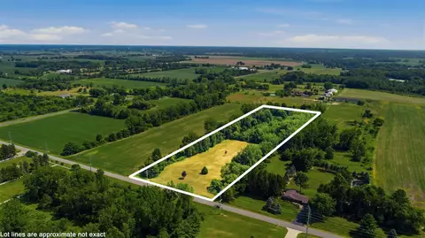 1876 W Rockey Weed, Stevensville, MI 49127