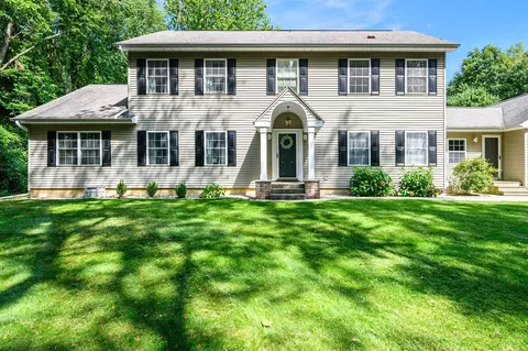 5856 Windingwood, Kalamazoo, MI 49009