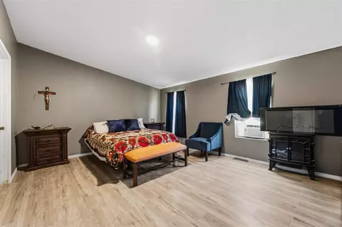 Bedroom - 1092 61st, Pullman, MI 49450 photo 1 of 3
