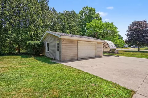 9064 E M20, Hesperia, MI 49421 photo 31