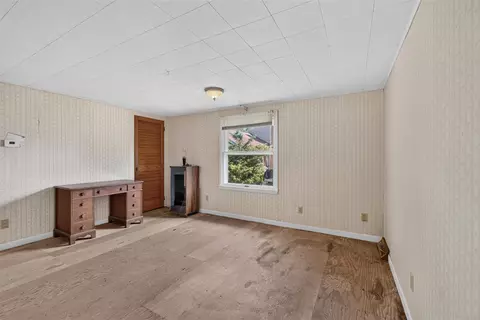 Bedroom - 5000 Zygmunt, Jackson, MI 49201 photo 1 of 4