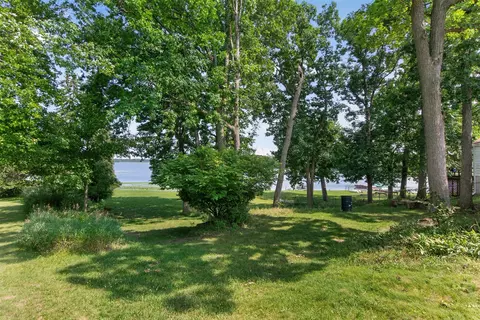 Exterior - 5000 Zygmunt, Jackson, MI 49201 photo 16 of 20