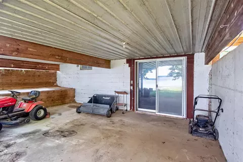Exterior - 5000 Zygmunt, Jackson, MI 49201 photo 9 of 20