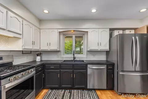 Kitchen - 4789 Pleasant, Hamilton, MI 49419 photo 1 of 3