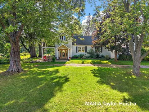 13388 Rich, Grand Haven, MI 49417
