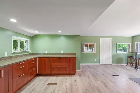 1321 N Waterloo, Jackson, MI 49202 photo 17