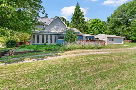 1321 N Waterloo, Jackson, MI 49202 photo 5
