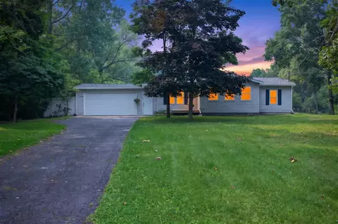 2903 Alder, Jackson, MI 49203