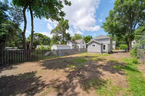 Exterior - 153 Hollis, Jackson, MI 49203 photo 14 of 16