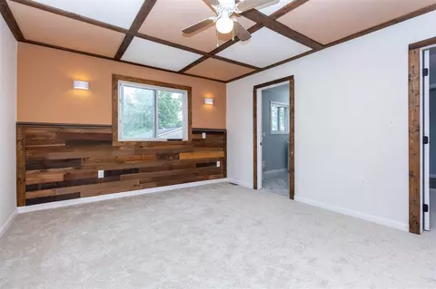 Bedroom - 22714 Heussner, Warren, MI 48089 photo 2 of 9