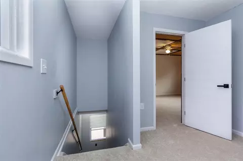 Entry Way - 22714 Heussner, Warren, MI 48089 photo 6 of 6
