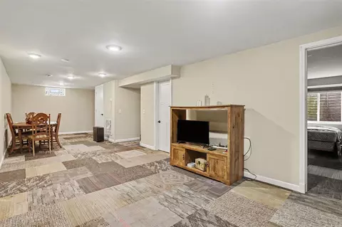 900 Jefferson, Three Rivers, MI 49093 photo 9