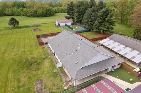 View/Area - 3650 Hogback, Fowlerville, MI 48836 photo 4 of 4