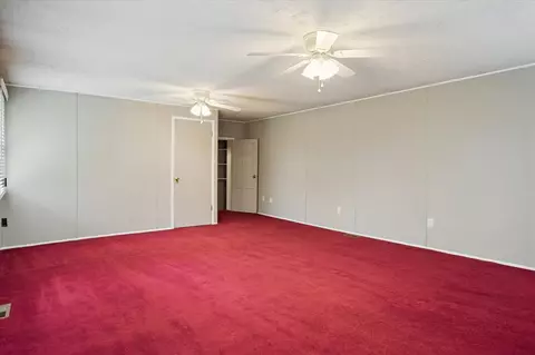 Bedroom - 3650 Hogback, Fowlerville, MI 48836 photo 8 of 8