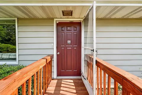 Exterior - 6720 Horton, Jackson, MI 49201 photo 5 of 12
