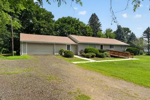 Exterior - 6720 Horton, Jackson, MI 49201 photo 2 of 12