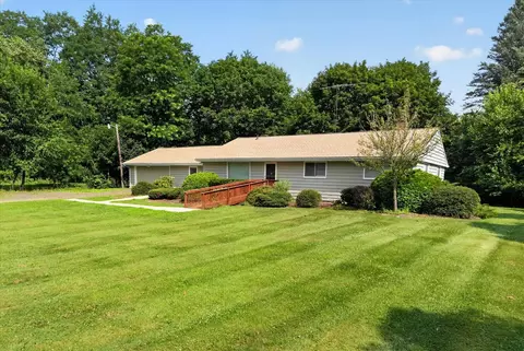 Exterior - 6720 Horton, Jackson, MI 49201 photo 3 of 12