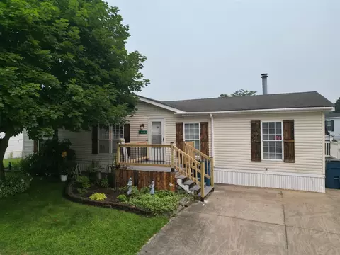 14451 Winding Crk, West Olive, MI 49460